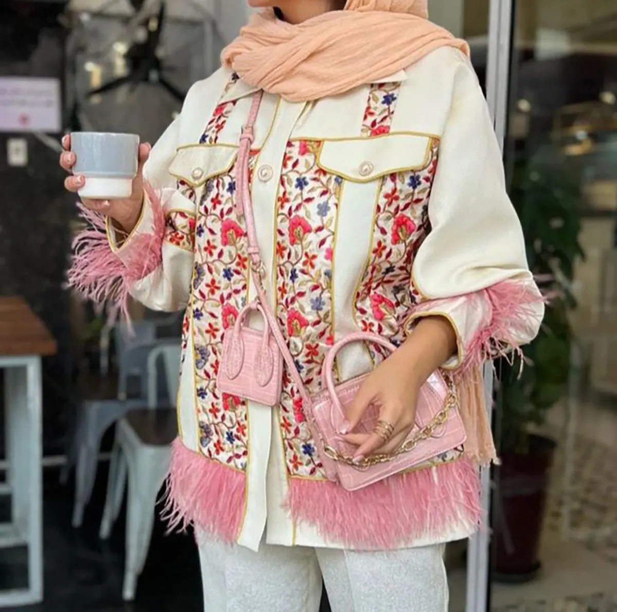 لباس گل گلی قدیمی لباس گل گلی دخترانه اینستاگرام مدل مانتو جدید ۱۴۰۲ مدل مانتو چهار دکمه جدید لباس گل گلی زنانه لباس گل گلی مجلسی الگوی مانتو کیمونو جدید استایل فلورال