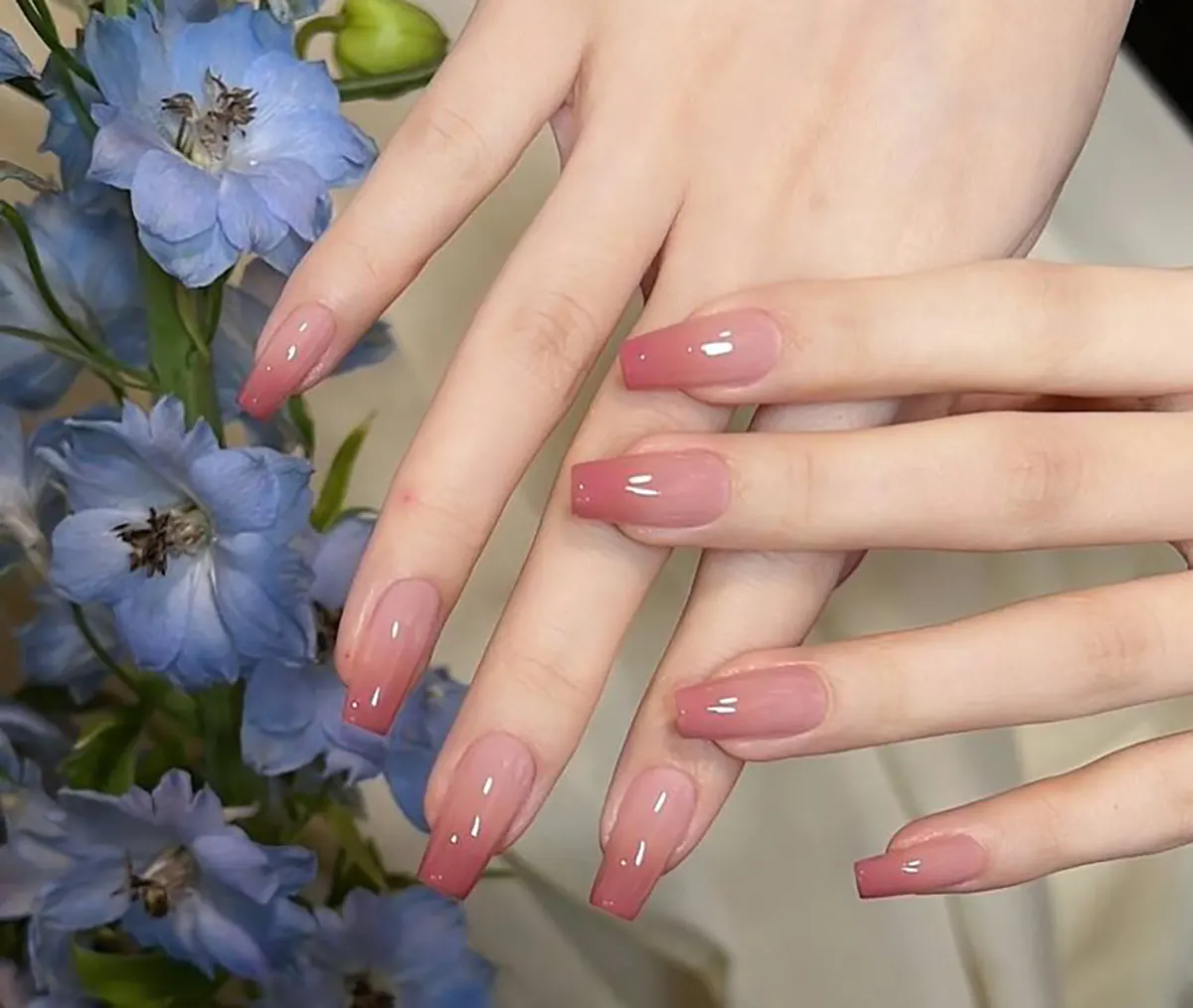 ناخن آمبره شاین ناخن امبره پاییزی مدل ناخن امبره قرمز مدل ناخن امبره سفید امبره ناخن صورتی امبره ناخن سفید هلویی ناخن امبره بهاری مدل ناخن امبره یاسی