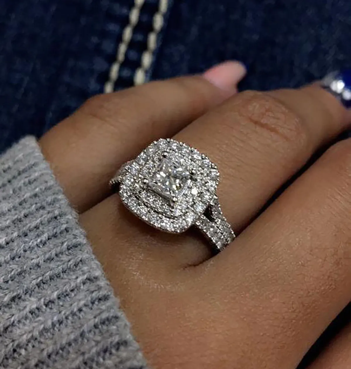 قیمت انگشتر الماس تک نگین انگشتر الماس مردانه قیمت حلقه ازدواج الماس انگشتر الماس ازدواج قیمت انگشتر الماس به دالر انگشتر برلیان قیمت نگین الماس قیمت برلیان ۳ قیراطی شناسنامه دار