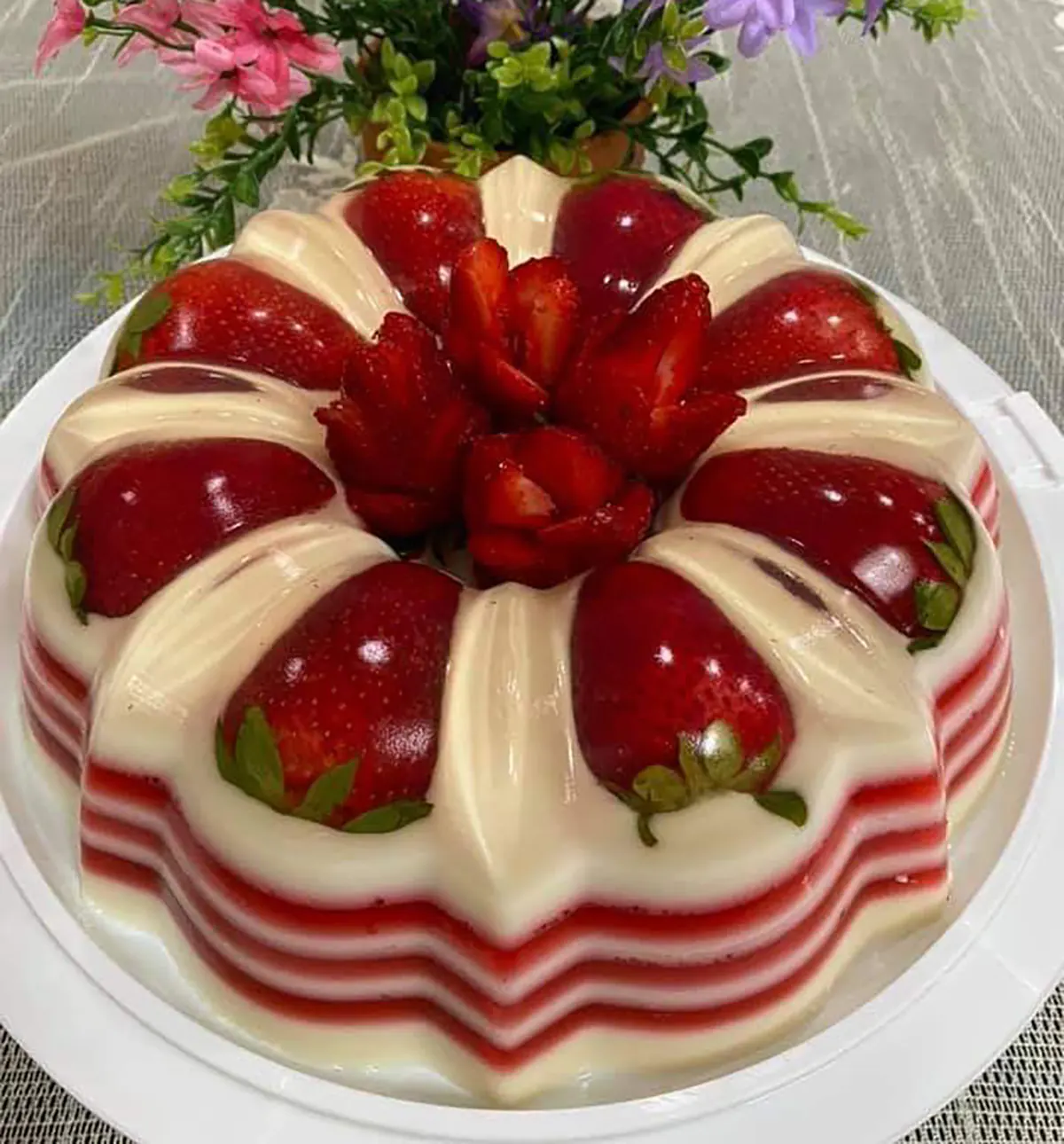کیک میوه ای فرانسوی کیک میوه ای زمستانی طرز تهیه کیک میوه ای موز کیک میوه ای تابستانی کیک میوه ای سریع و راحت طرز تهیه کیک میوه ای سیب طرز تهیه کیک میوه ای چند لایه کیک میوه ای خانگی