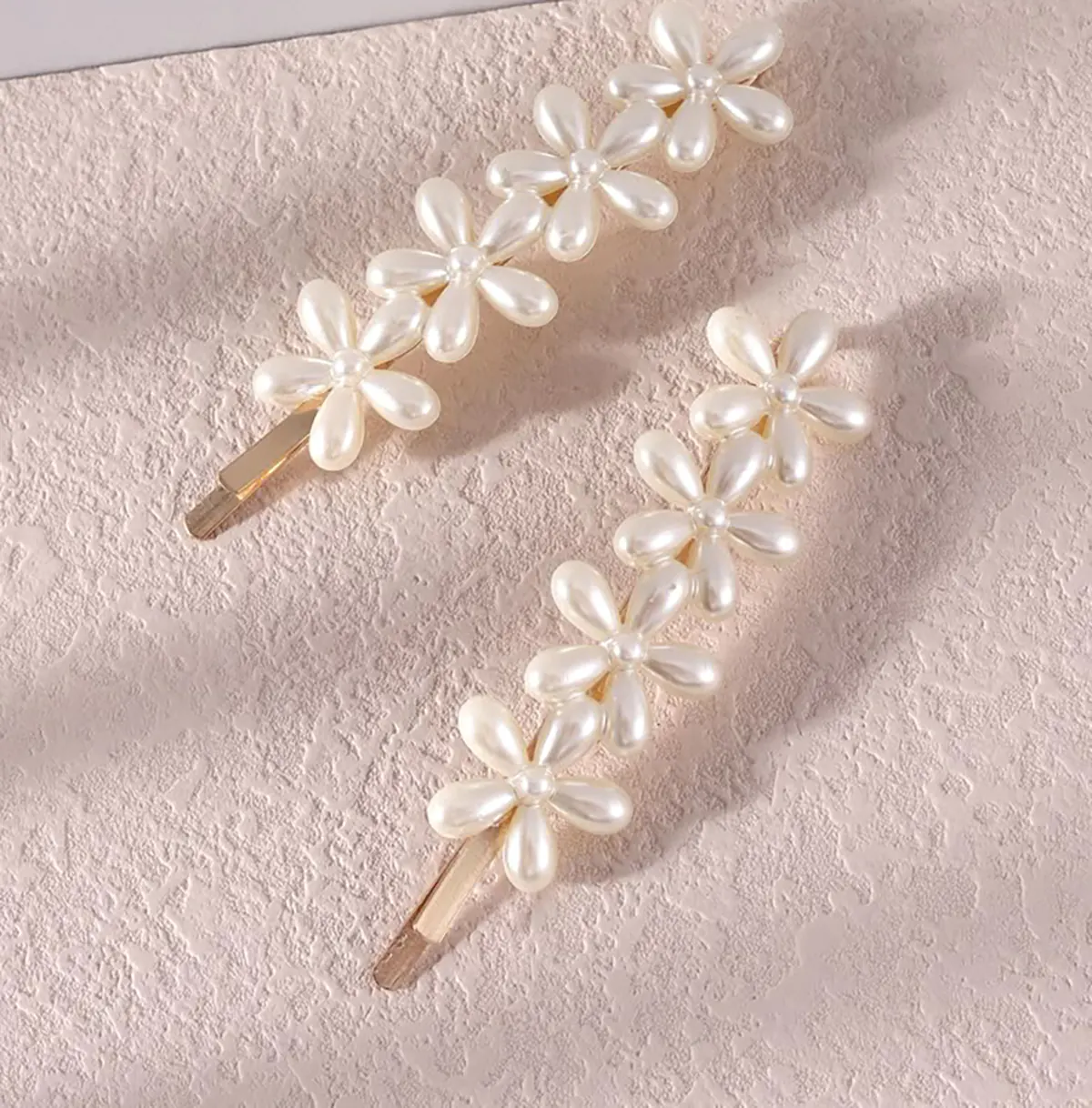 لیست قیمت گوشواره طلا گوشواره حلقه ای جدید طلا گوشواره طلا جدید گوشواره حلقه ای طلا گوشواره حلقه ای کوچک طلا گوشواره طلا دخترانه گوشواره طلا دیجی کالا گوشواره میخی طلا