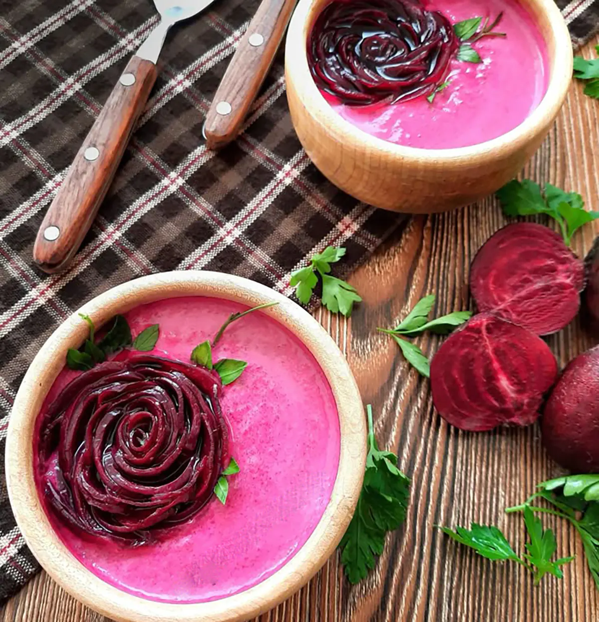 تزیین ماست برای مهمانی تزیین ماست ساده تزیین ماست و خیار ساده و شیک تزیین ماست و خیار برای مهمانی ماست و خیار مجلسی تزیین ماست با نعناع تزیین ماست و خیار با گردو انواع ماست برای مهمانی