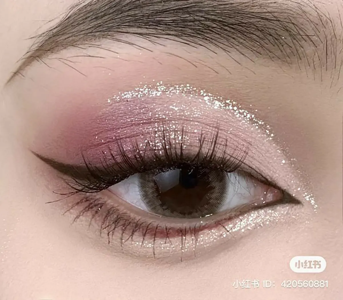 مدل سایه چشم ساده و شیک نقطه زیر چشم با خط چشم انواع مدل سایه چشم آرایش چشم در خانه سایه کات کریس سایه چشم کرمی آموزش سایه چشم برای مبتدی ها عکس سایه چشم