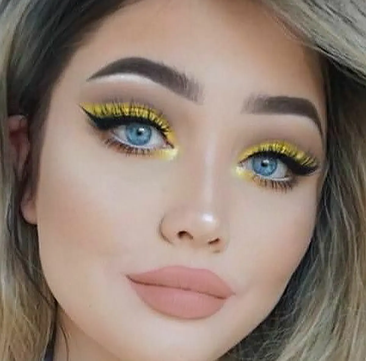 میکاپ فانتزی عروسکی خط چشم فانتزی رنگی خط چشم فانتزی دخترانه خط چشم فانتزی ساده مدل خط چشم ساده و شیک خط چشم فانتزی سفید آرایش فانتزی کره ای آرایش فانتزی ساده