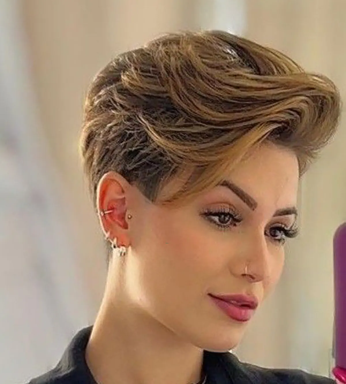 مدل موی متوسط زنانه مدل موی کوتاه زنانه برای صورت گرد مدل موی کوتاه جدید زنانه مدل موی کوتاه برای خانمهای بالای 50 سال مدل موی کوتاه زنانه برای موهای کم پشت مدل موی کوتاه برای موهای حالت دار مدل موی کوتاه زنانه 2025 مدل مو کوتاه مجلسی