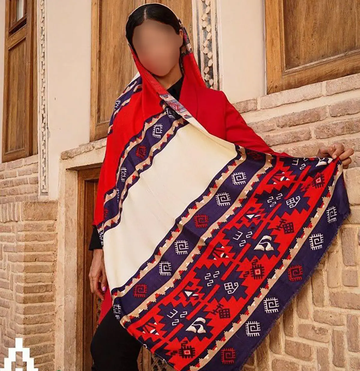شال طرح سنتی شال طرح سنتی زنانه شال سنتی طرح کاشی شال و روسری طرح سنتی شال های طرح سنتی شال با طرح سنتی شال مشکی طرح سنتی شال مبل طرح سنتی شال موهر طرح سنتی استایل pinterest