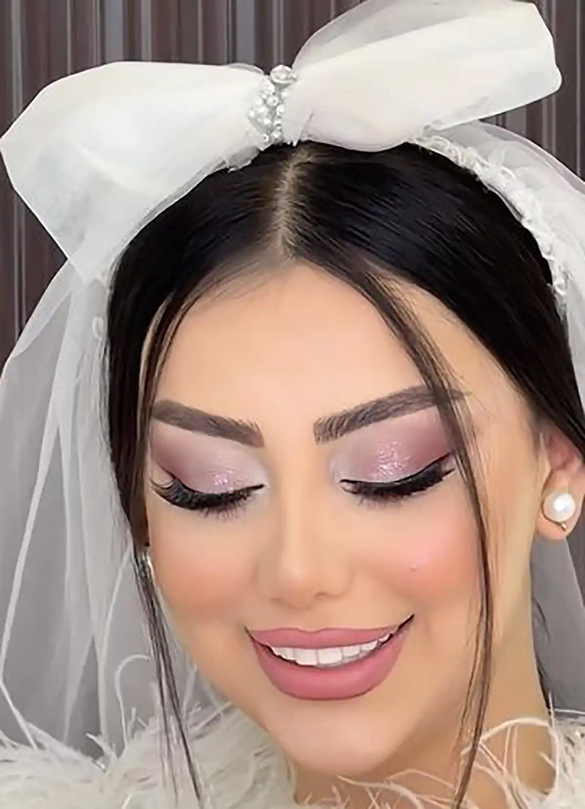 آرایش صورتی دخترانه ارایش صورتی کیوت آرایش صورتی ملایم میکاپ صورتی شاین میکاپ عروسکی شاین میکاپ لایت دخترانه