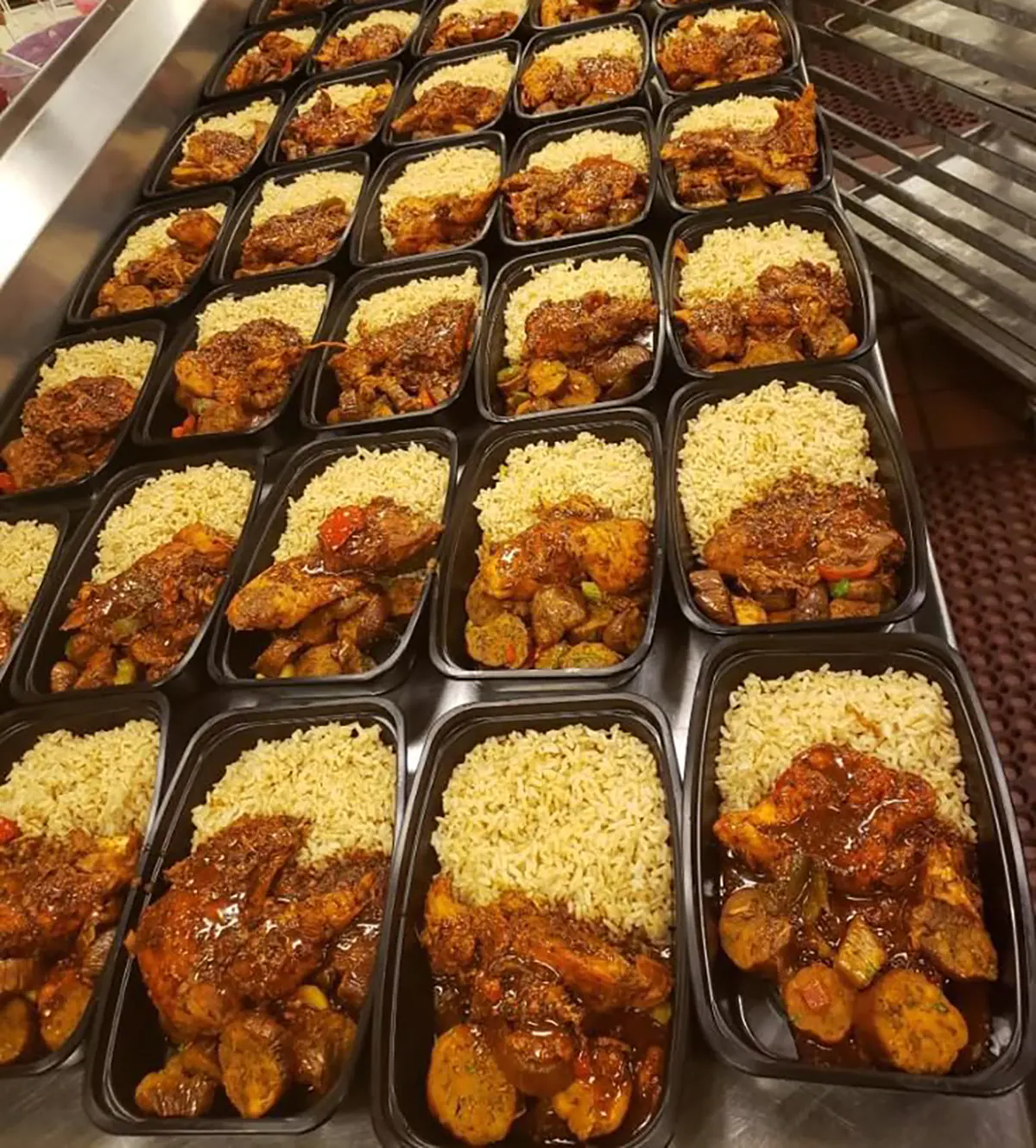 تزیین میز غذا تزیین ساده شب یلدا مدل ناخن کوتاه تزیین نذری محرم دیزاین میزشام