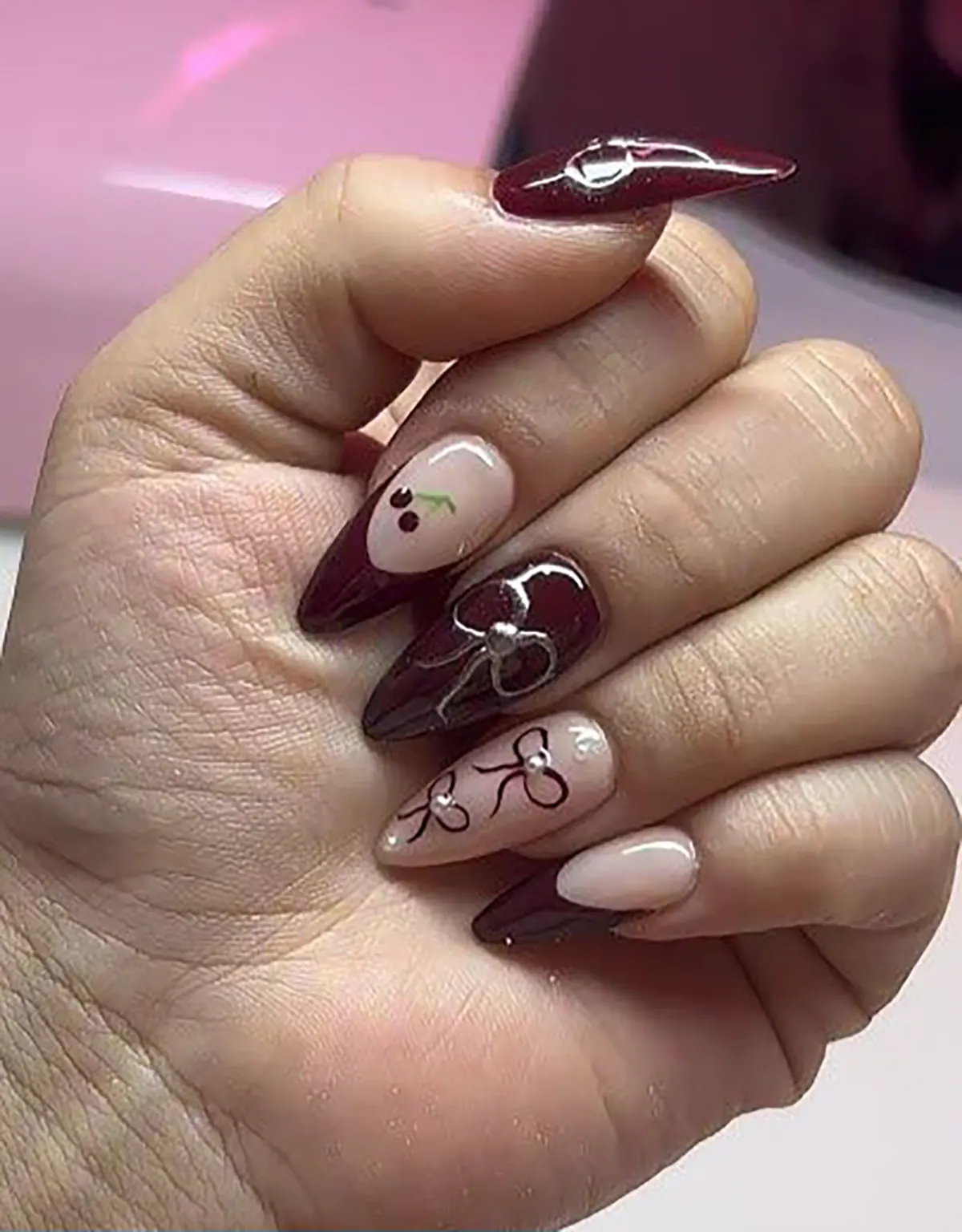 طرح ناخن شیک و باکلاس طرح ناخن شیک و باکلاس ۱۴۰۳ طرح ناخن شیک و باکلاس کوتاه طرح ناخن شیک و باکلاس تابستانی طرح ناخن فانتزی کوتاه طراحی ناخن فانتزی اینستاگرام طرح ناخن شیک و خاص طرح ناخن دخترانه کیوت
