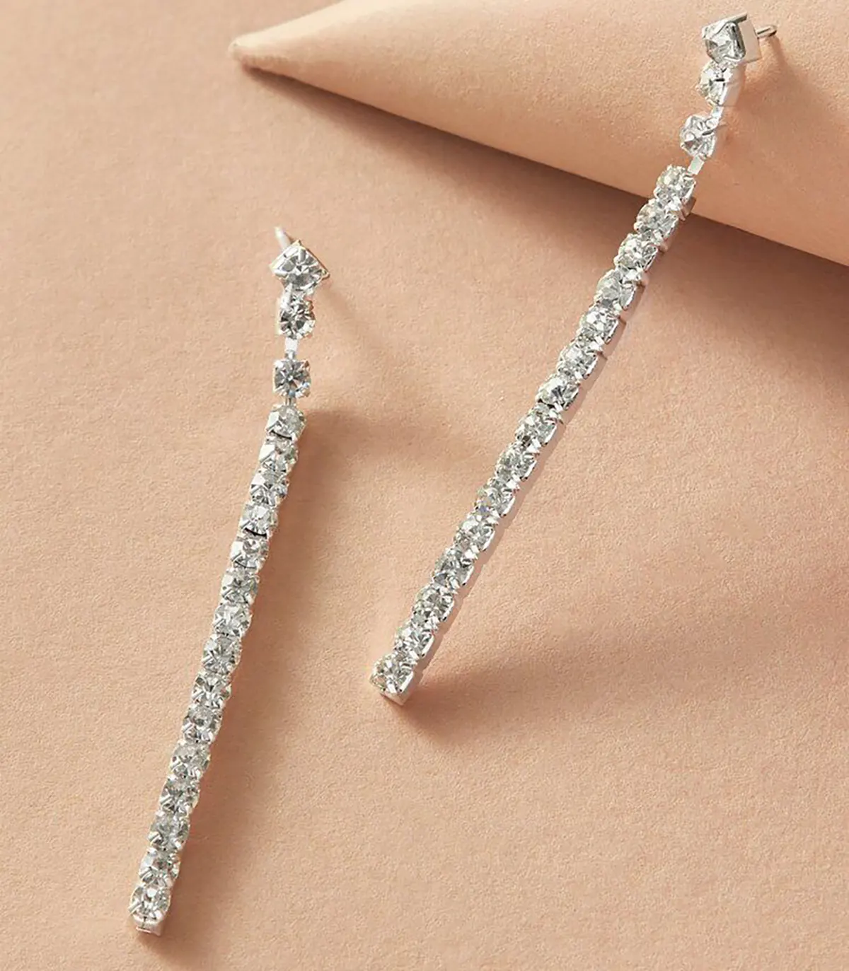 قیمت گوشواره آویز بلند طلا لیست قیمت گوشواره طلا لیست قیمت گوشواره طلا دیجی کالا گوشواره آویز بلند طلا جدید عکس گوشواره بلند طلا لیست قیمت گوشواره طلا زنانه قیمت گوشواره آویز بلند طلا دیجی کالا مدل گوشواره ایتالیایی طلا