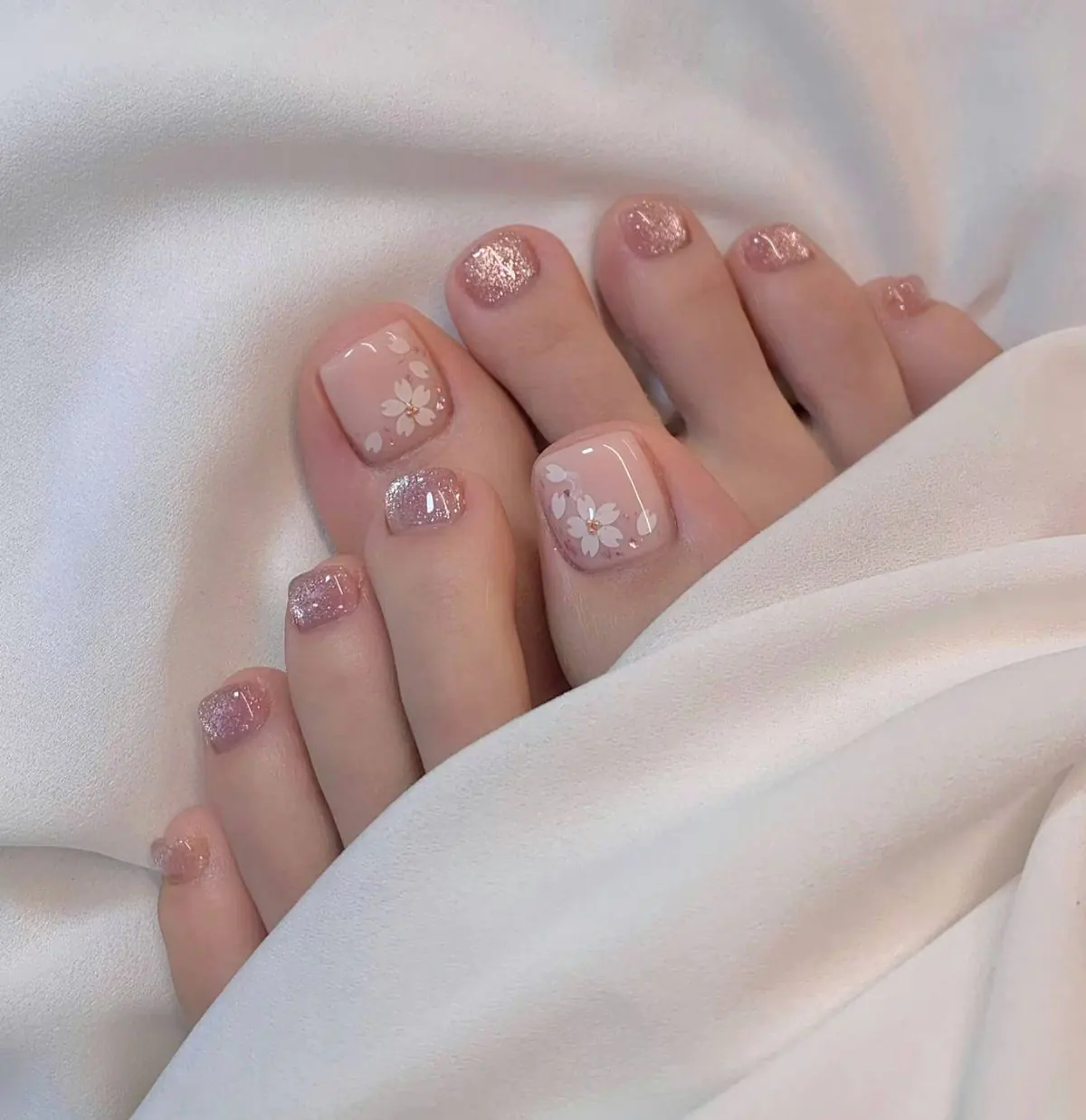 طراحی ناخن پا ساده و شیک دخترانه طراحی ناخن پا تابستانی طراحی ناخن پا بهاری طرح ناخن پا شیک طراحی ناخن پا فانتزی طراحی ناخن پا عروسکی طرح ناخن پا جدید طرح ناخن پا قرمز