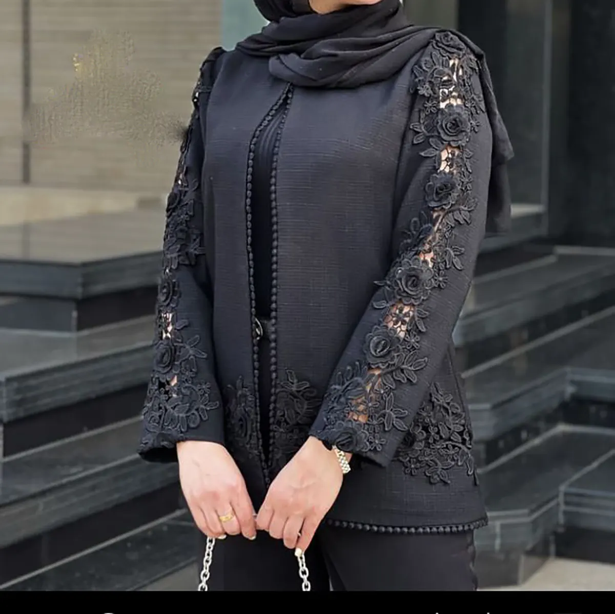 مانتو مجلسی کار شده با سنگ و ملیله مانتو مجلسی کار شده با پنل مدل مانتو مجلسی کار شده با دانتل مانتو کار شده سنتی قیمت مانتو کار شده مجلسی مدل مانتو کار شده با مروارید مانتو مجلسی سنگ دوزی شده جدید مانتو کار شده با گیپور