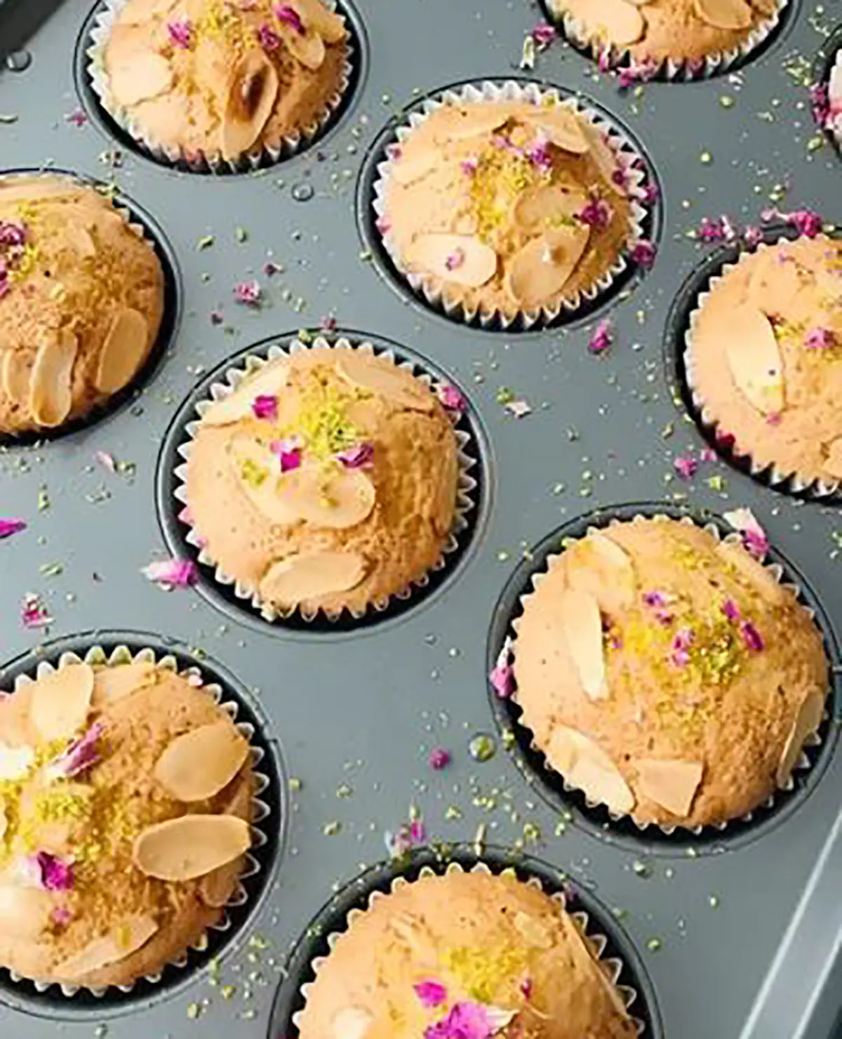 عکس کاپ کیک برای تولد طرز تهیه کاپ کیک ساده عکس کاپ کیک بزرگ عکس کاپ کیک ساده کاپ کیک تولد مردانه عکس کاپ کیک فانتزی طرز تهیه کاپ کیک در کپسول مقوایی عکس کاپ کیک خانگی
