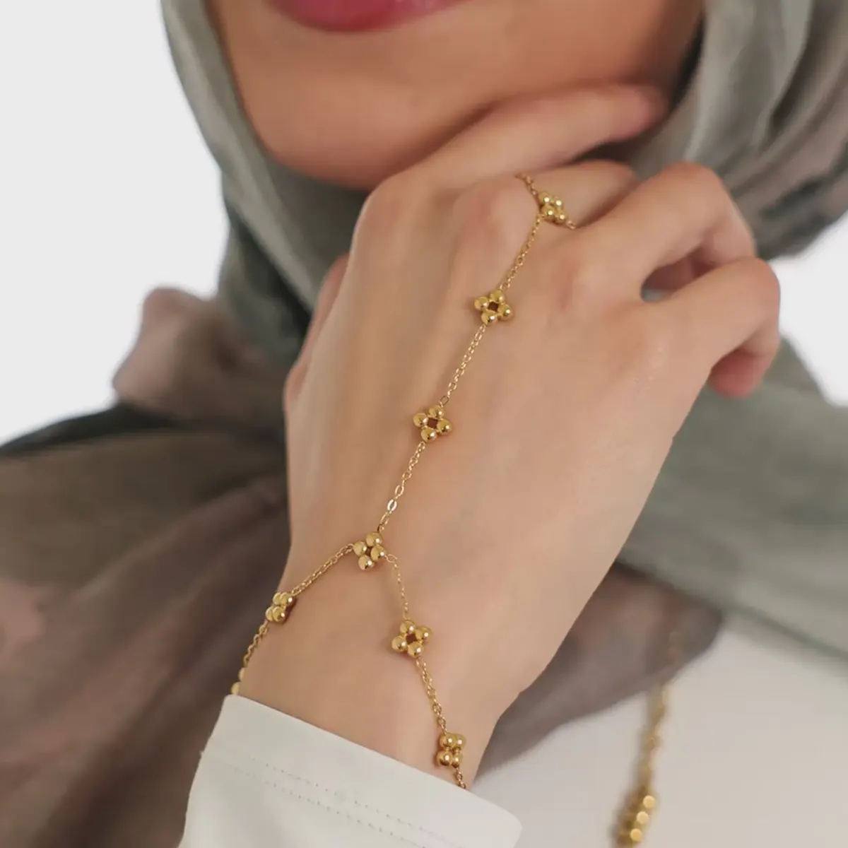 قیمت تمیمه طلا زنانه تمیمه طلا دیجی کالا تمیمه طلا بچه گانه تمیمه طلا سنگین تمیمه طلا عربی قیمت تمیمه طلا ظریف خرید تمیمه طلا دستبند تمیمه طلا