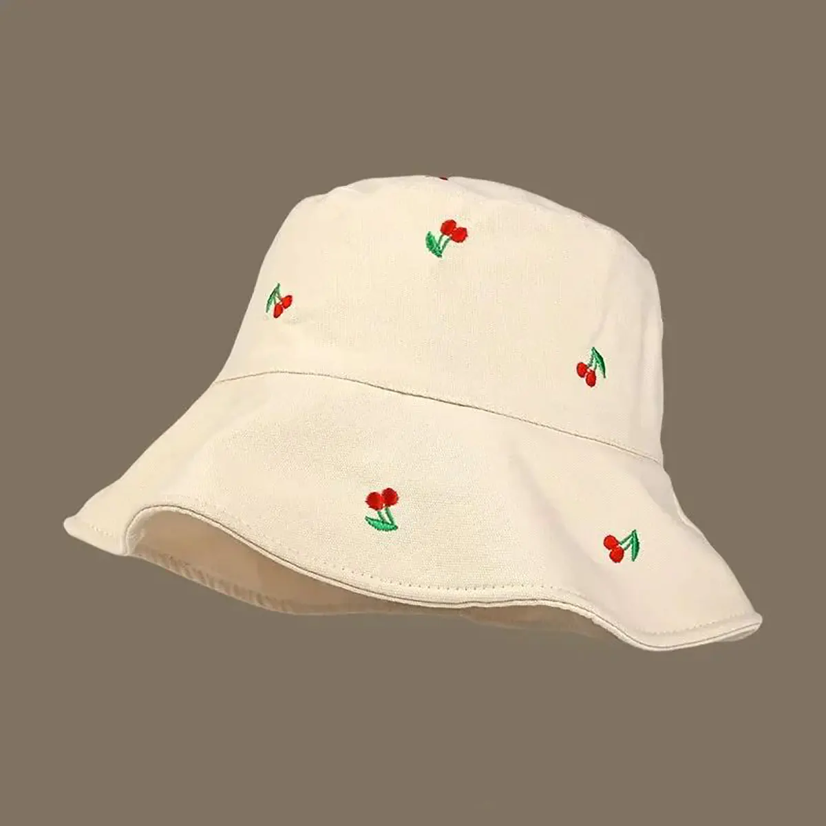 کلاه لئونی 