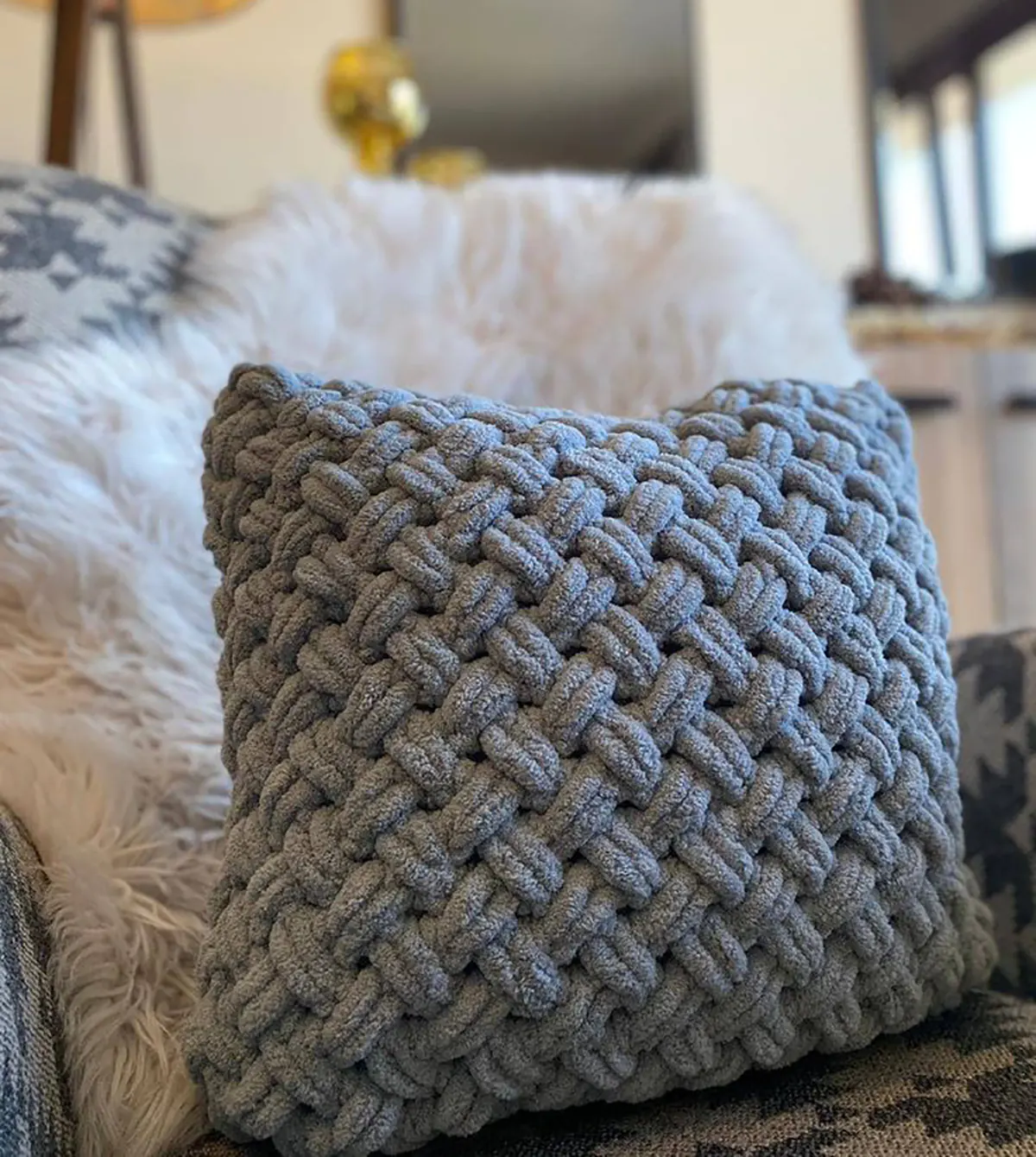 کوسن مبل کلاسیک