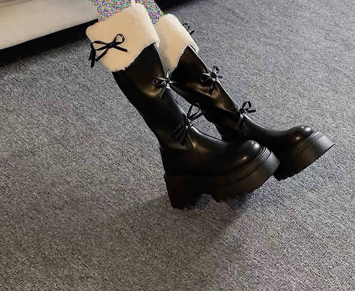 بوت تمام خز
