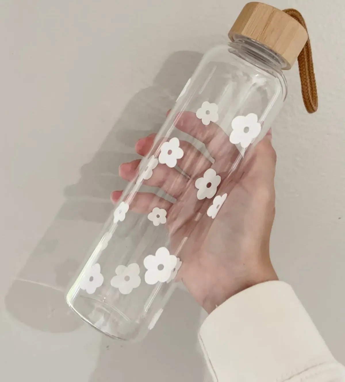 خرید بطری آب دخترانه
