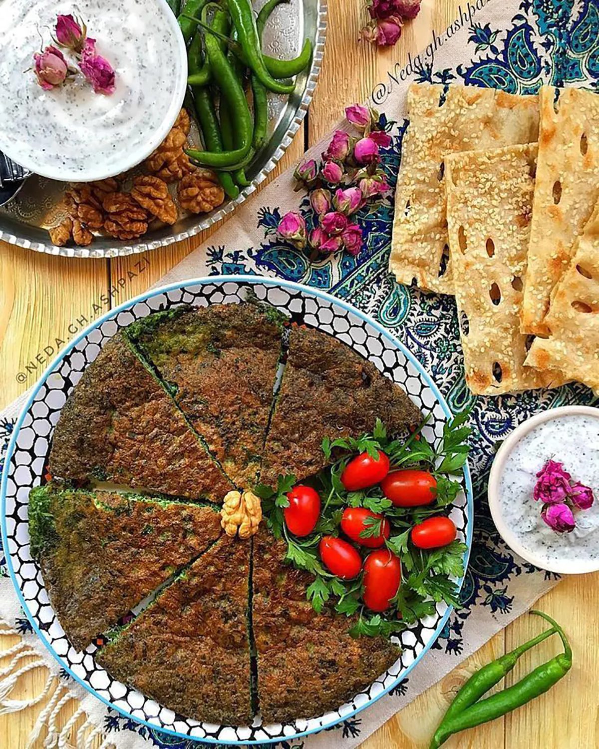 تزیین کوکو سبزی به شکل ماهی