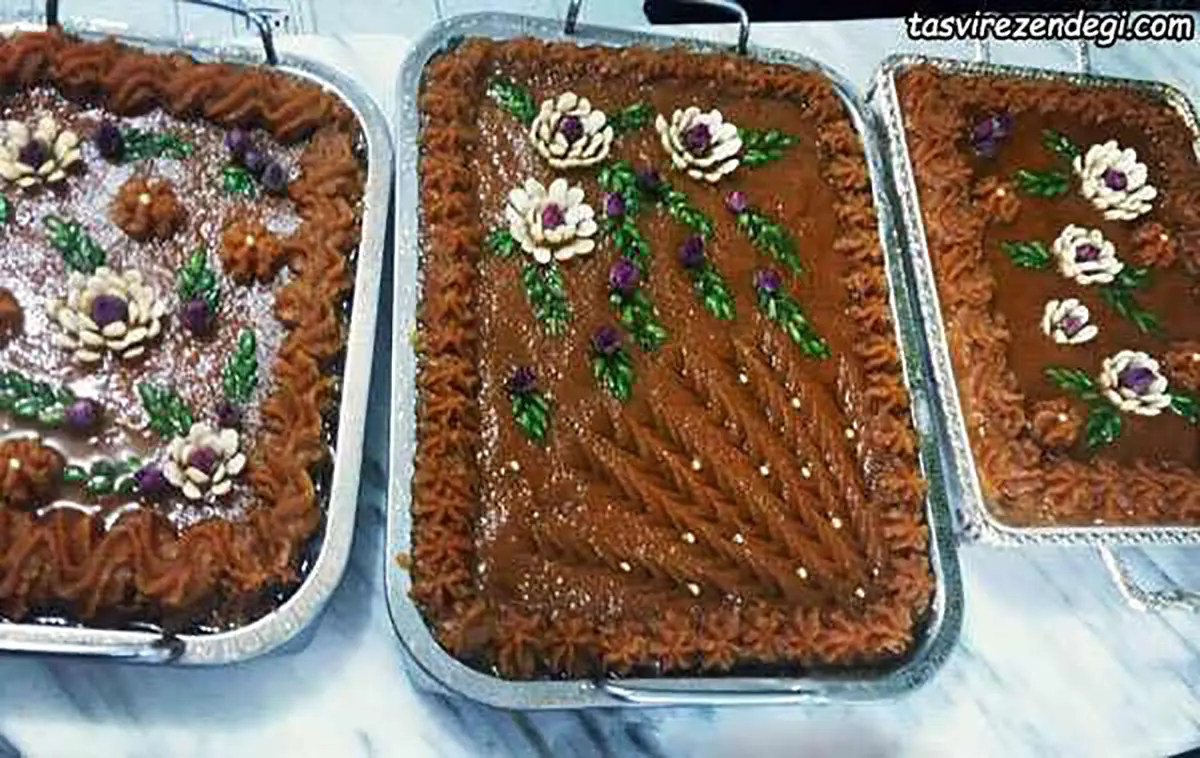 تزیین حلوا با چنگال
