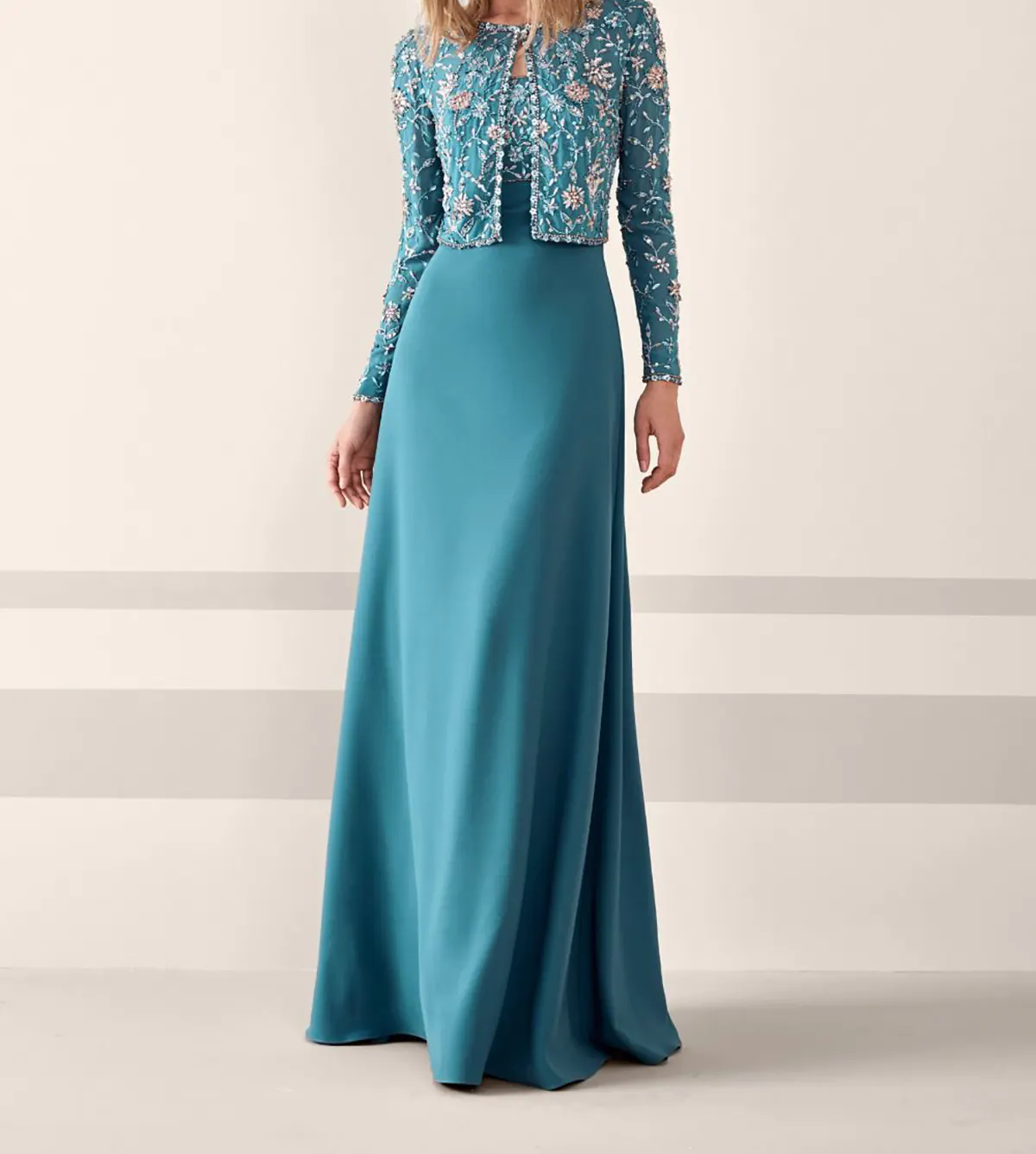 لباس مجلسی زنانه برای عروسی