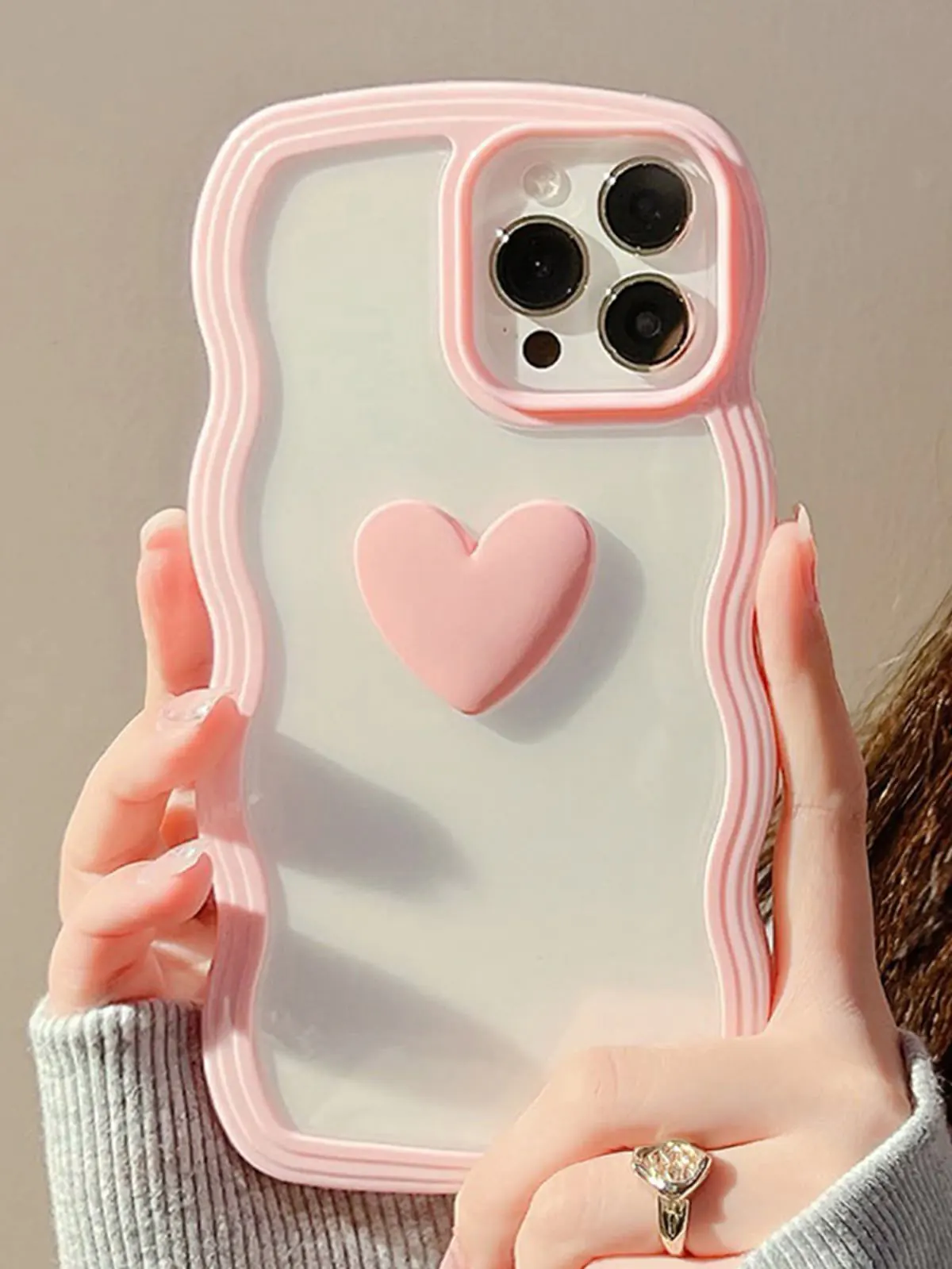قاب گوشی صورتی app
