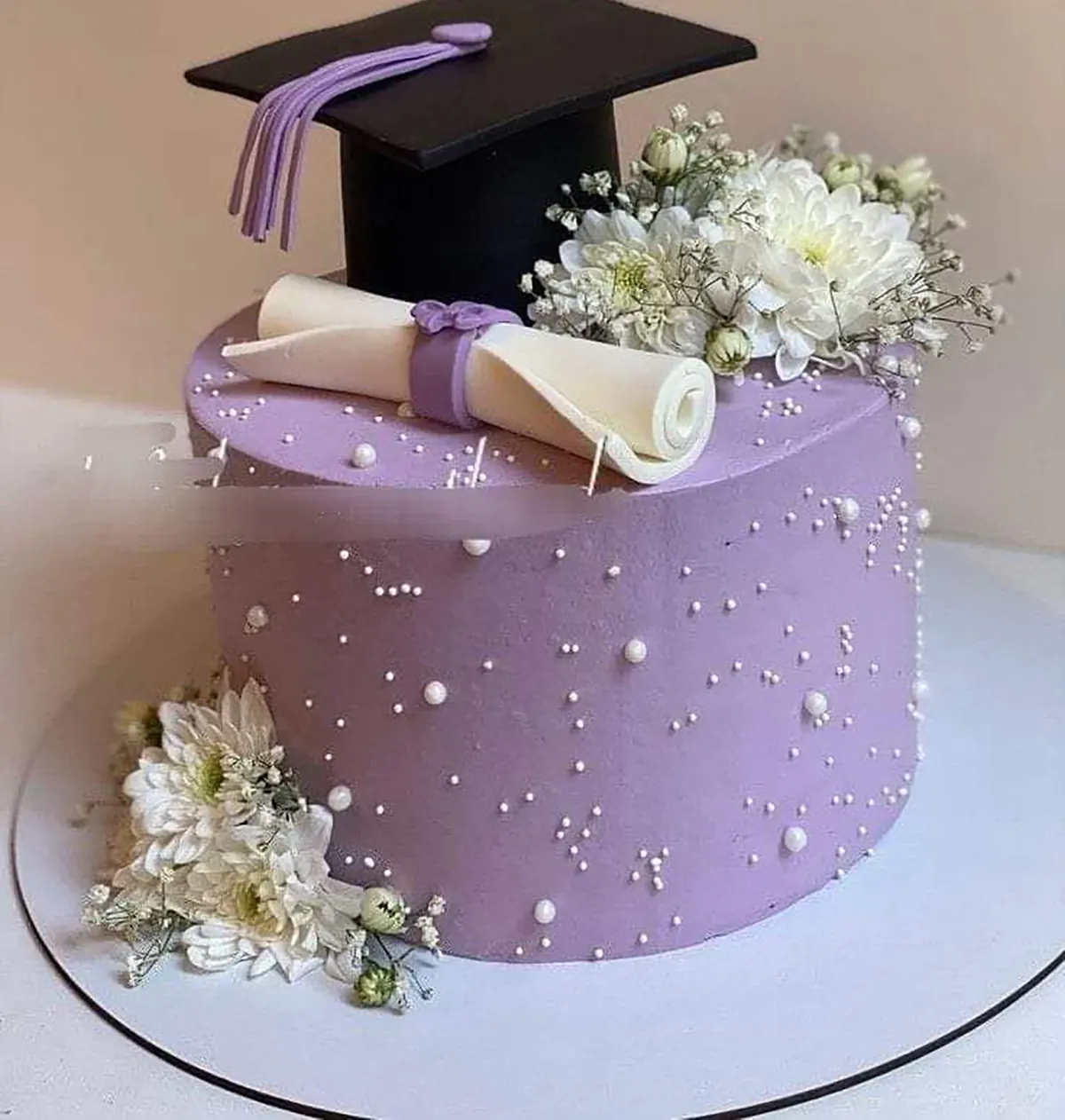 کیک تولد دخترانه بنفش و سفید
