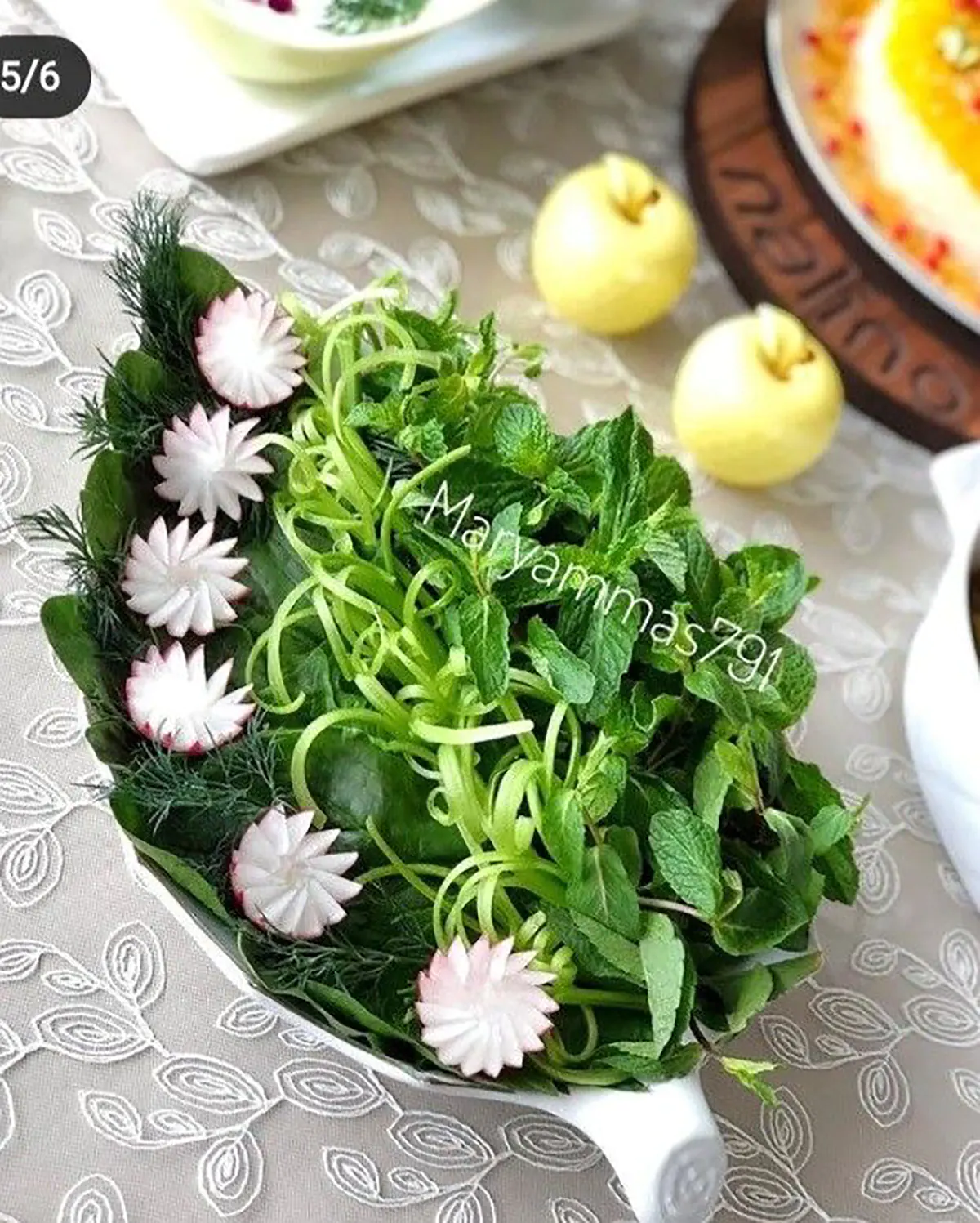 تزیین سبزی خوردن برای سفره نذری