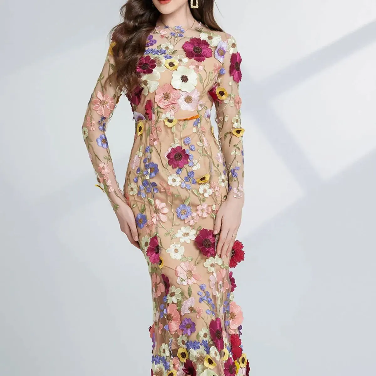 لباس گلدوزی شده دخترانه