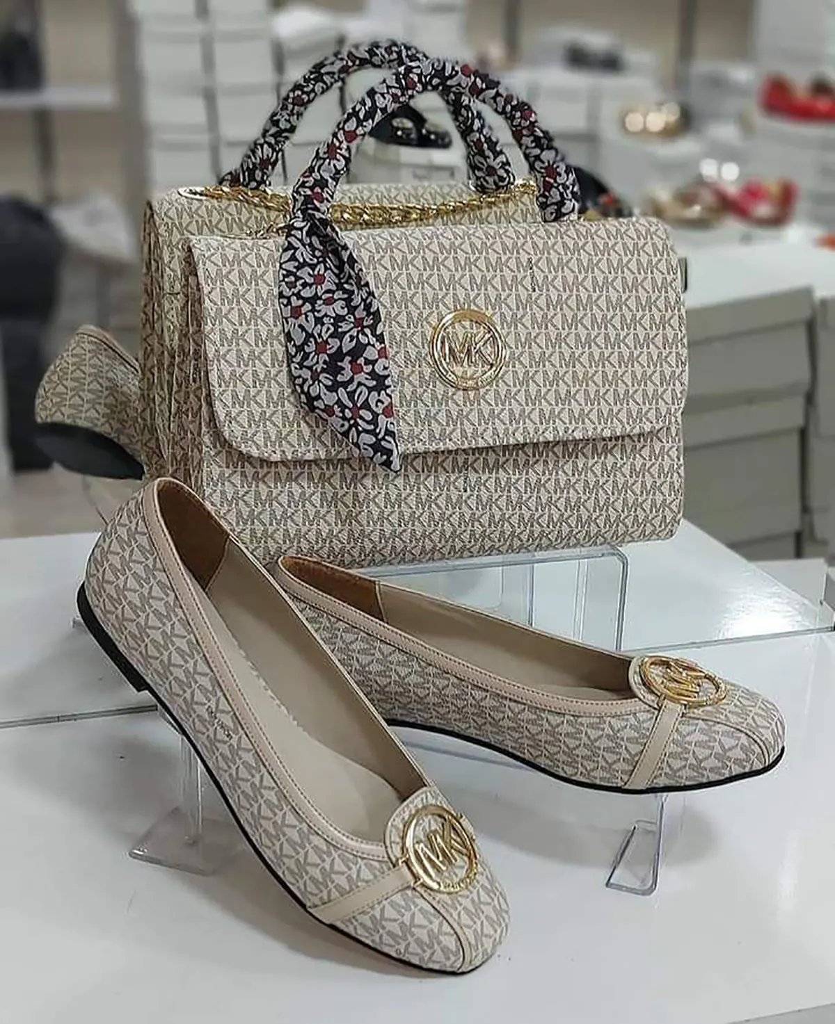 ست کیف و کفش چرم طبیعی زنانه
