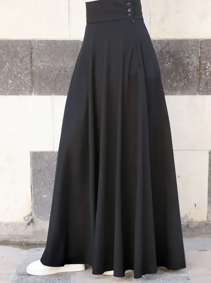 دامن ماکسی مشکی ساده با کمربند دکمهدار